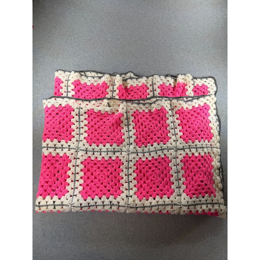 Handmade Crochet Granny Square Afghan Throw Blanket Pink Cream Gray 44x64
